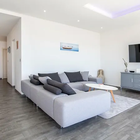 Daire Grey Loft Penthouse