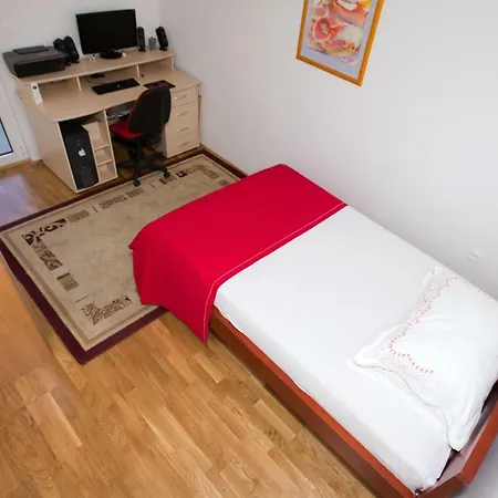 Grey Loft Penthouse Daire Split